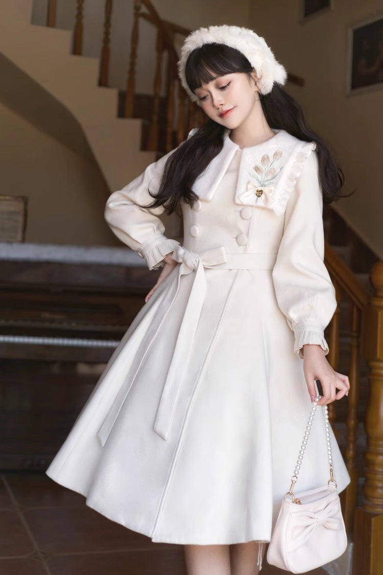 Tulip Long Puff Sleeves Embroidery Slim Sweet Lolita Coat 2 Colors