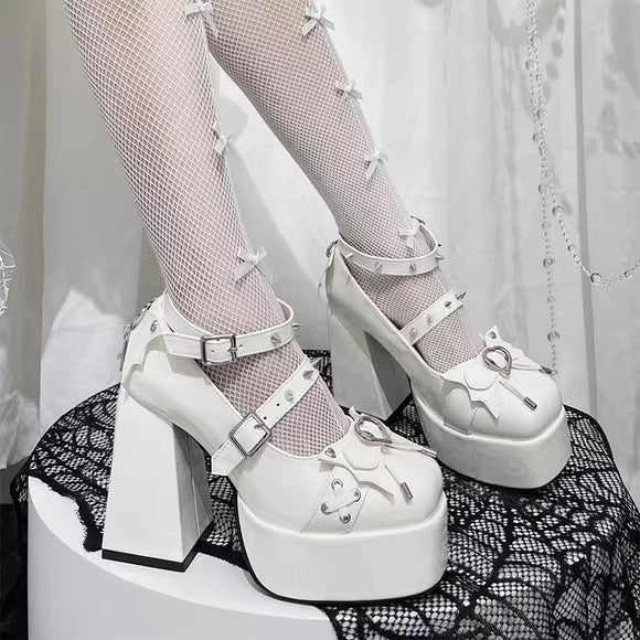 Gothic Lolita High Heels mit Kreuzriemen und Schleife 4 Farben