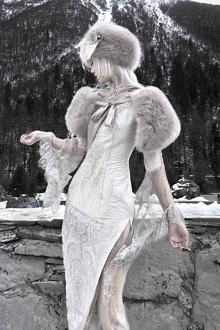 Silver [The Call of the Snow Country] V Collar Long Sleeves High Waisted Ruffle Lace Gothic Lolita Fishtail Dress